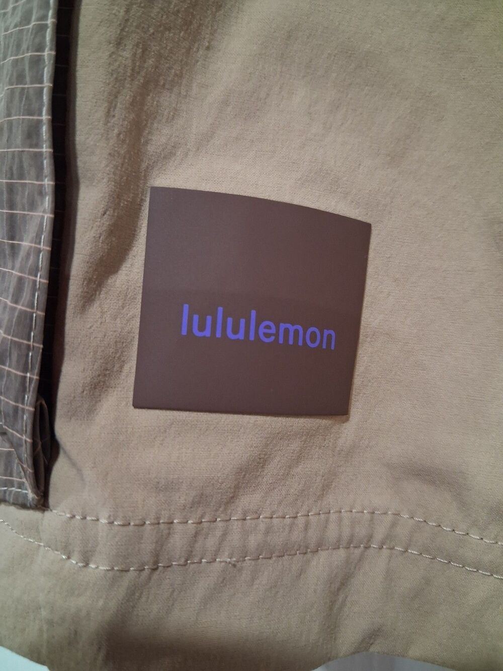 Lululemon Shorts Womens 4 Tan Detours Welcome Utility Cargo Outdoor Hiking Nylon - Picture 3 of 12